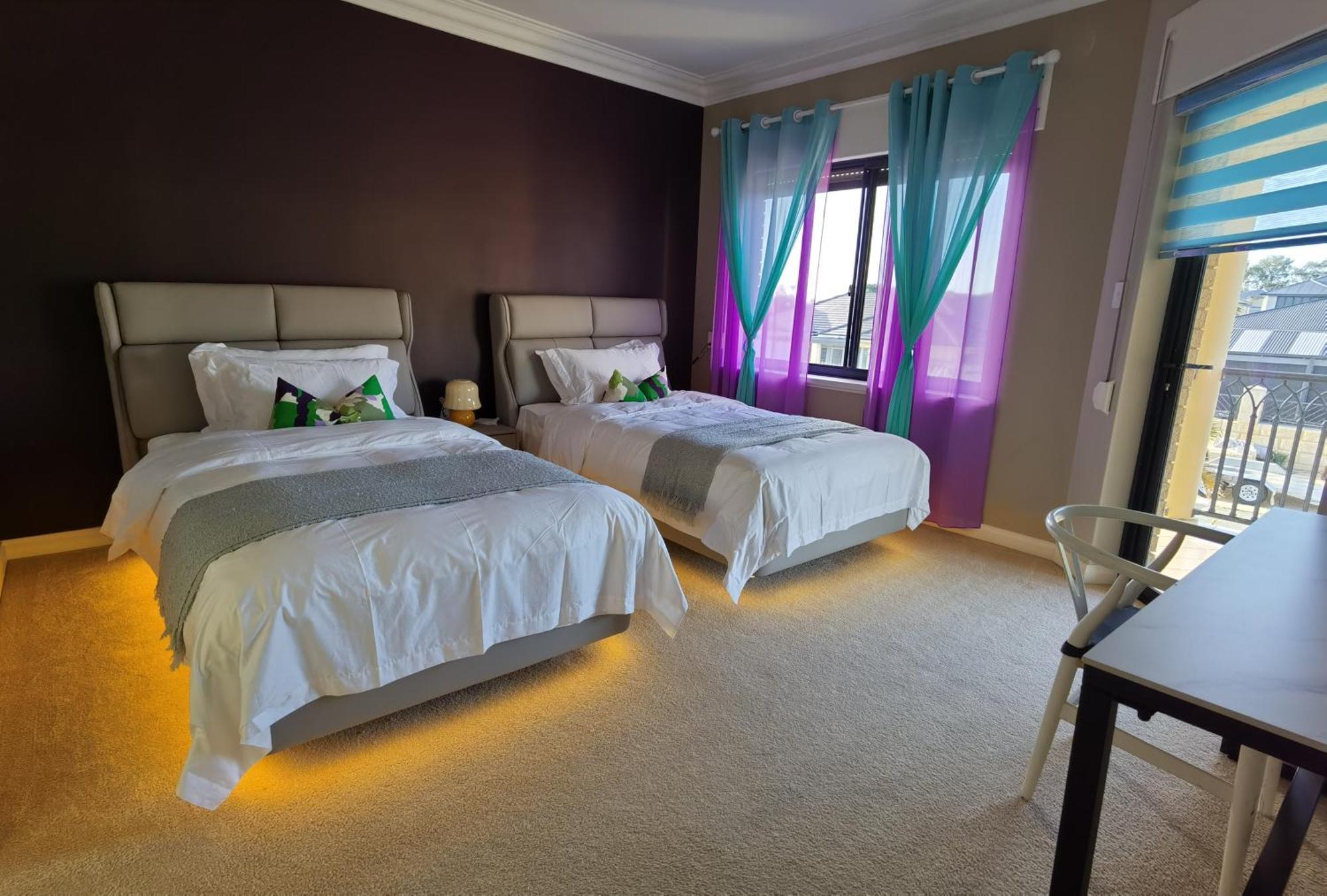 Sunny Ocean View Retreat Apartment เพิร์ท ภายนอก รูปภาพ