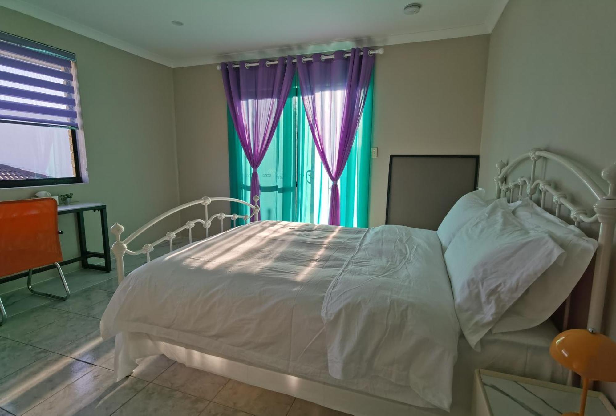 Sunny Ocean View Retreat Apartment เพิร์ท ห้อง รูปภาพ